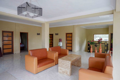 Exterior & Views 4, Red Chilies Hill Hotel, Karanganyar