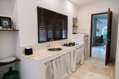 Bathroom 24