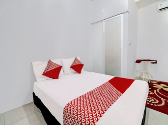Bedroom 15