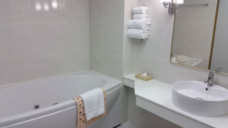 Bathroom 1