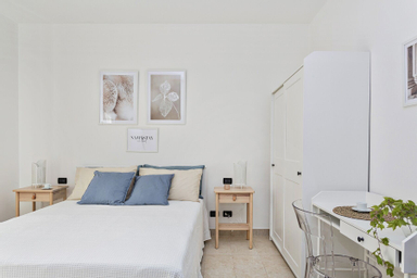 Bedroom 1, Shelley Apartments By Wonderful Italy, Genova