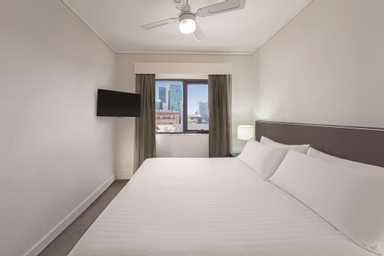 Bedroom 3, Adina Apartment Hotel Perth - Barrack Plaza, Perth