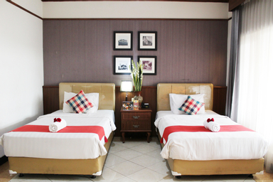 Bedroom 2, Hotel Pelangi Malang, Kayutangan Heritage, Malang