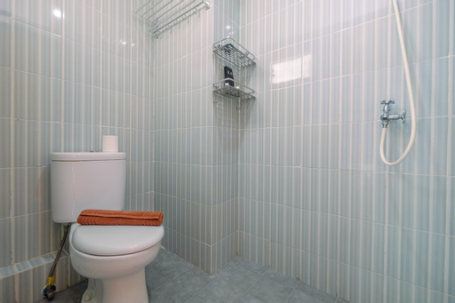 Best and Simply Homey Studio Cinere Resort Apartment By Travelio - Cek ...