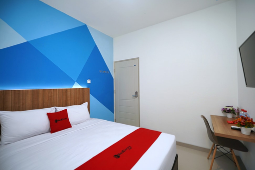 RedDoorz Plus @ Terban Residence