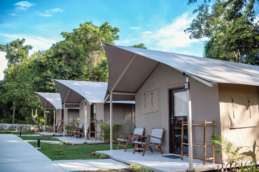 Kadena Glamping Dive Resort - Muna Island - Harga Promo Villa & Apartemen