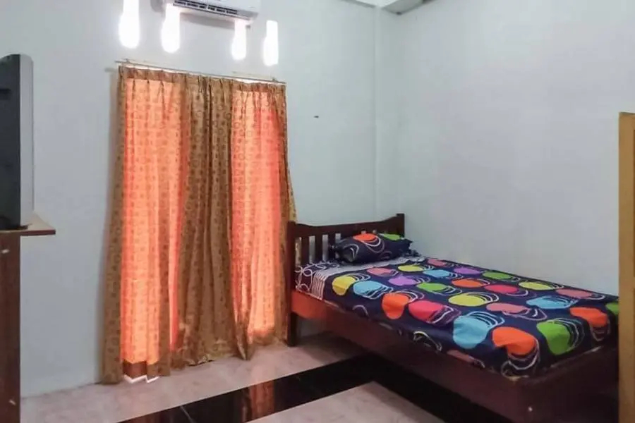 Bedroom 3, Alya Guest House Syariah RedPartner (temporarily closed), Bontang