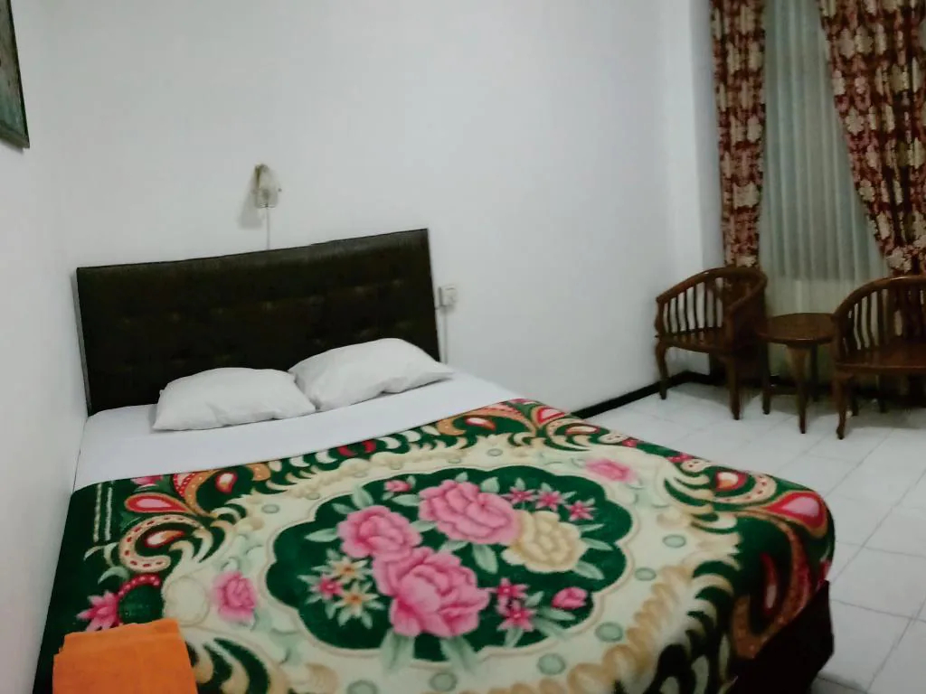 Bedroom 2, Cahaya Kasih Malioboro Hotel, Yogyakarta