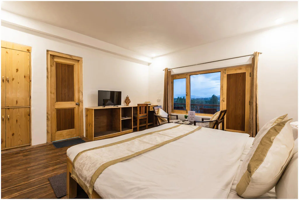 Bedroom 2, Agling Resort, Leh
