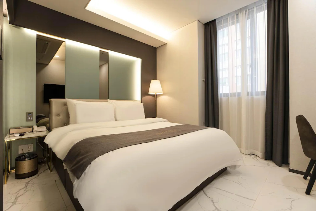 Bedroom 4, Suwon Homaesil Aritte Hotel, Suwon