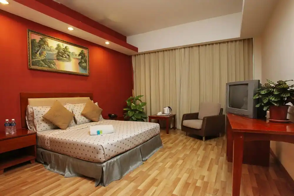 Bedroom 4, Mayres Hotel Johor, Kota Tinggi