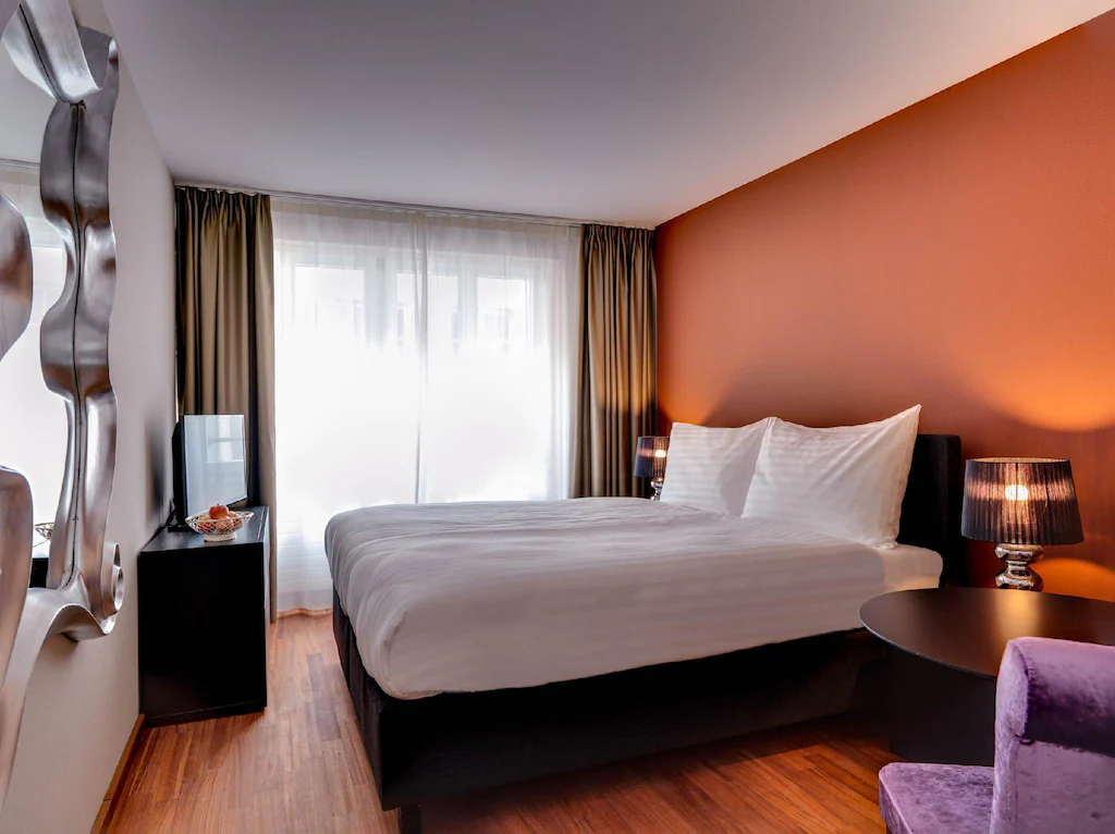 Bedroom 3, Aparthotel Adler, Luzern