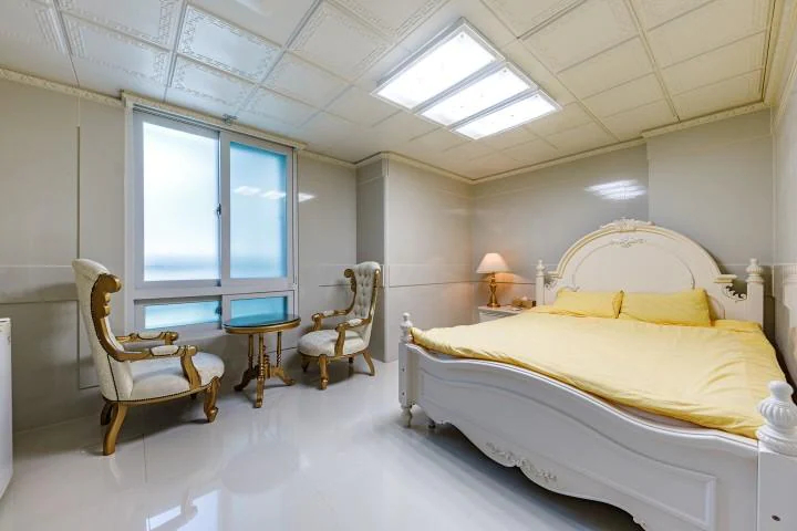 Bedroom 4, Seongju Gaya Hotel, Seongju