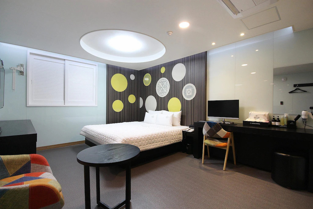 Bedroom 3, MGM Hotel Busan, Jung
