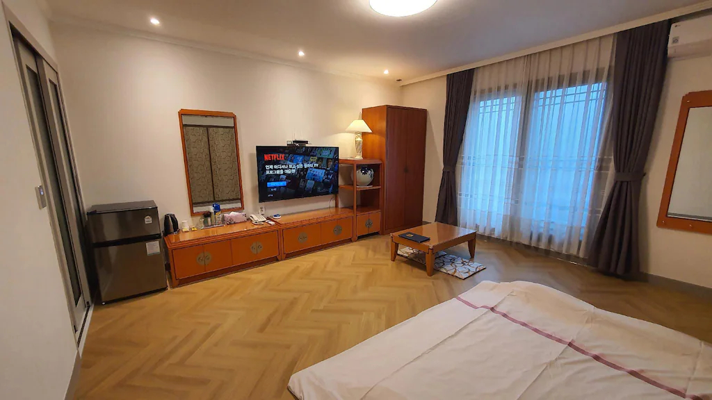 Bedroom 3, Goodstay Hotel Amaranth, Sokcho