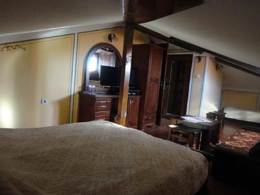 Bedroom 2, Chuchura Family Hotel, Koprivshtitsa