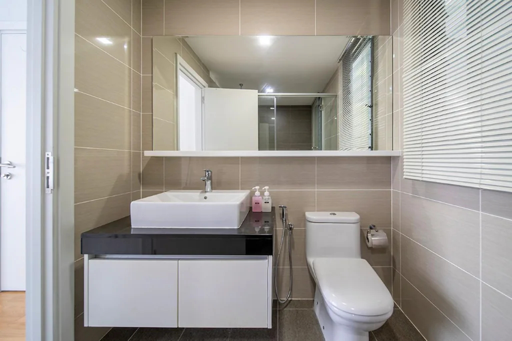 Bathroom 4, Gelang Patah/Legoland Apartments, Johor Bahru