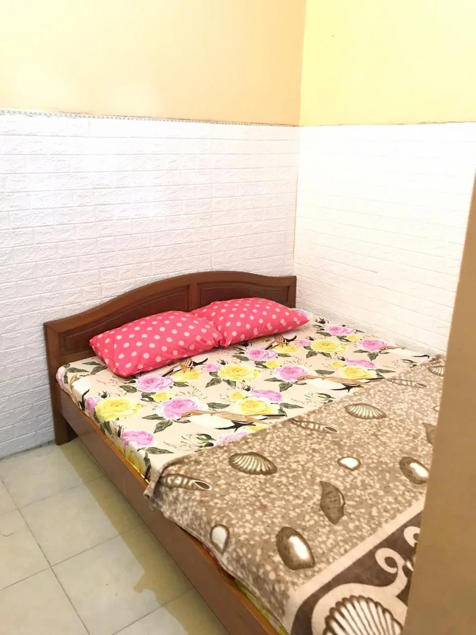 Bedroom 5, Sugih Waras Family Homestay, Malang