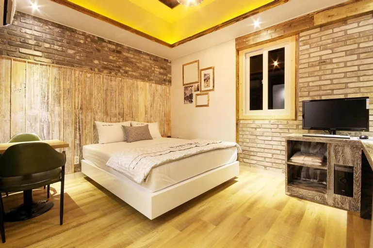 Bedroom 2, Gyeongsan Today, Dong