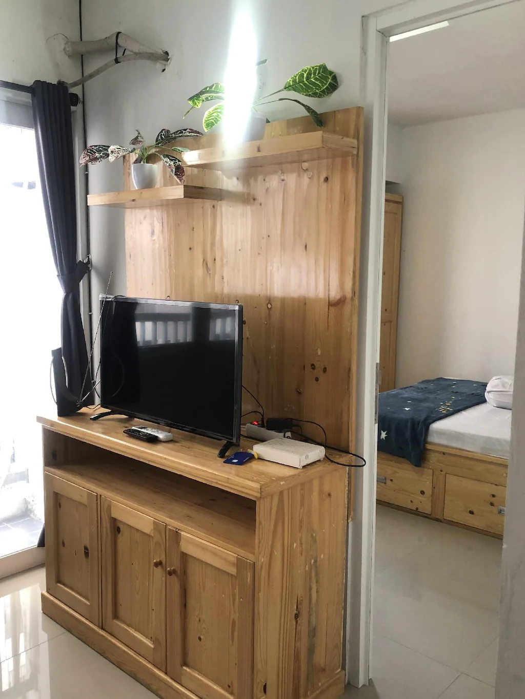 Others 2, Laguna Family Room Sentraland Karawang B-22, Karawang