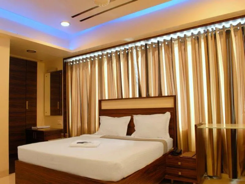 Bedroom, Hotel Silver Seven, Pune