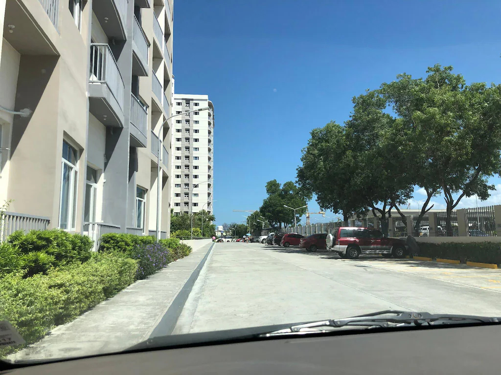 Others 2, Pool view 1br condo @ SM Southmall, Las Piñas
