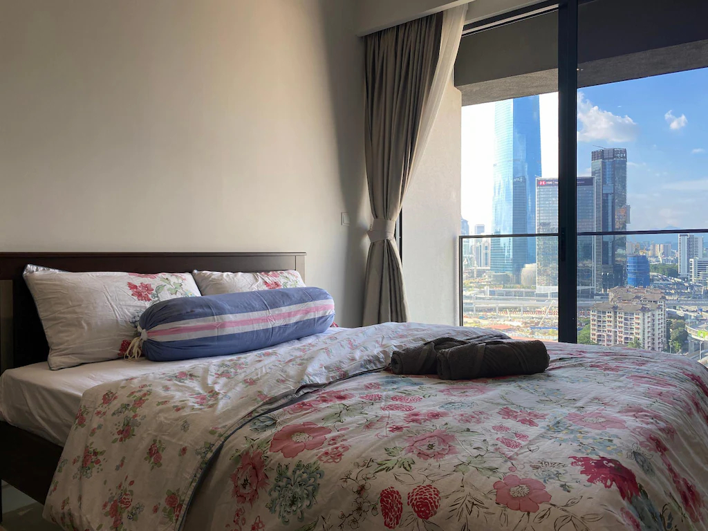 Bedroom 4, KL City Centre Suite. Super New & Clean. For 3 Pax, Kuala Lumpur