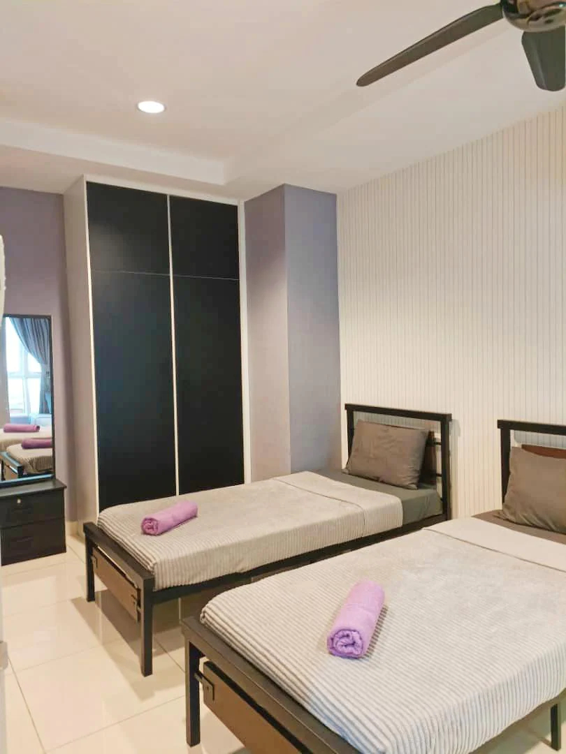 Bedroom 3, SEAVIEW Mansion One Luxury 2room Gleaneagles Town , Pulau Penang