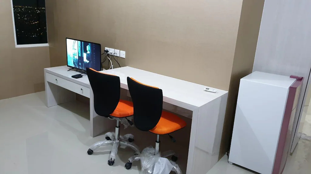 Others 3, 2BRApt Tanglin Jumbo(60m, 9pax) Pakuwon Mall, GG5, Surabaya