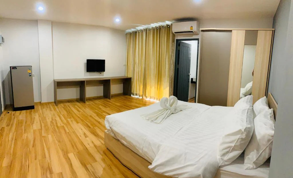 Bedroom 2, J & L Residence and Spa, Bang Khae