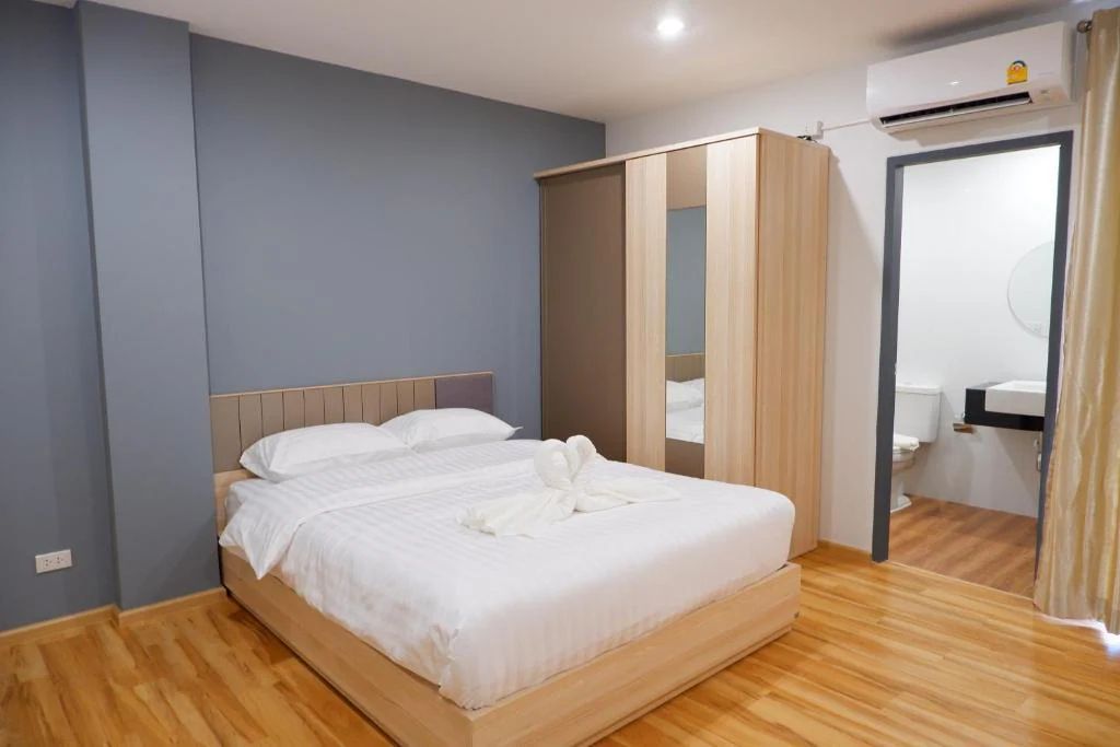 Bedroom 3, J & L Residence and Spa, Bang Khae