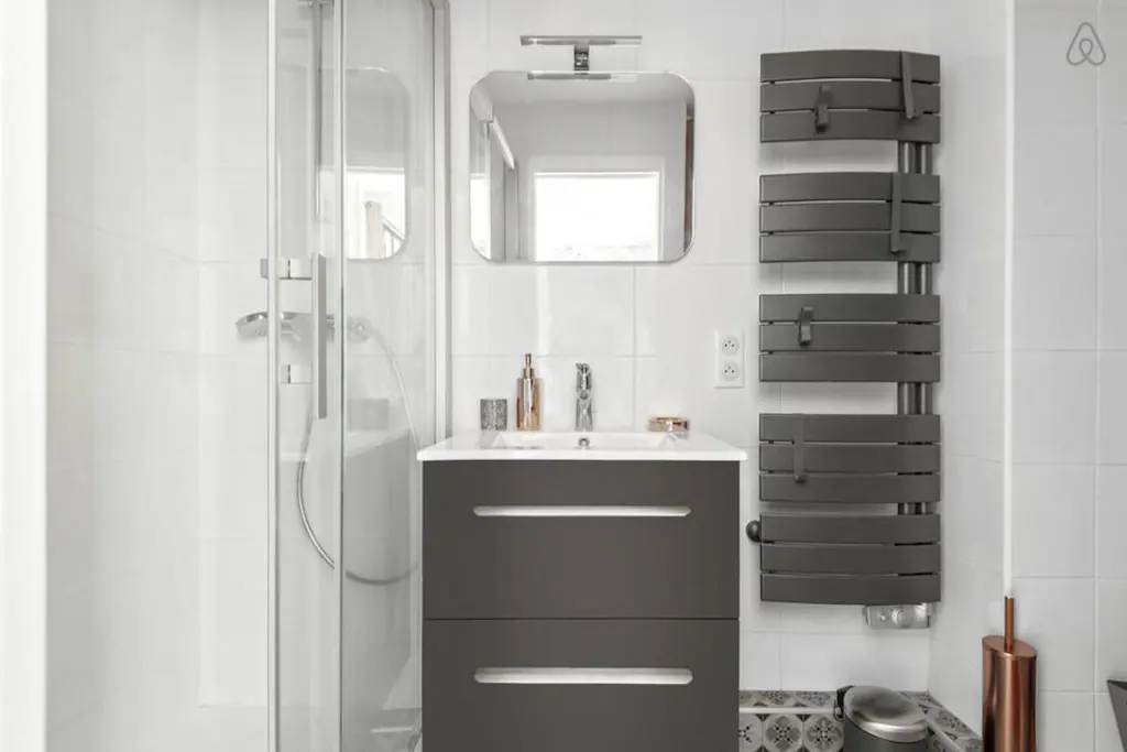 Bathroom, Fabulous Apartment in Vieux Lyon, Rhône