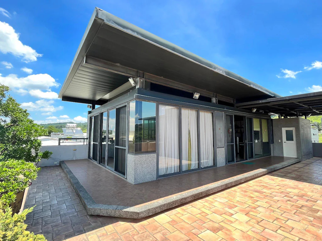 Exterior & Views 1, Warm and comfortable roof villa, Changhua