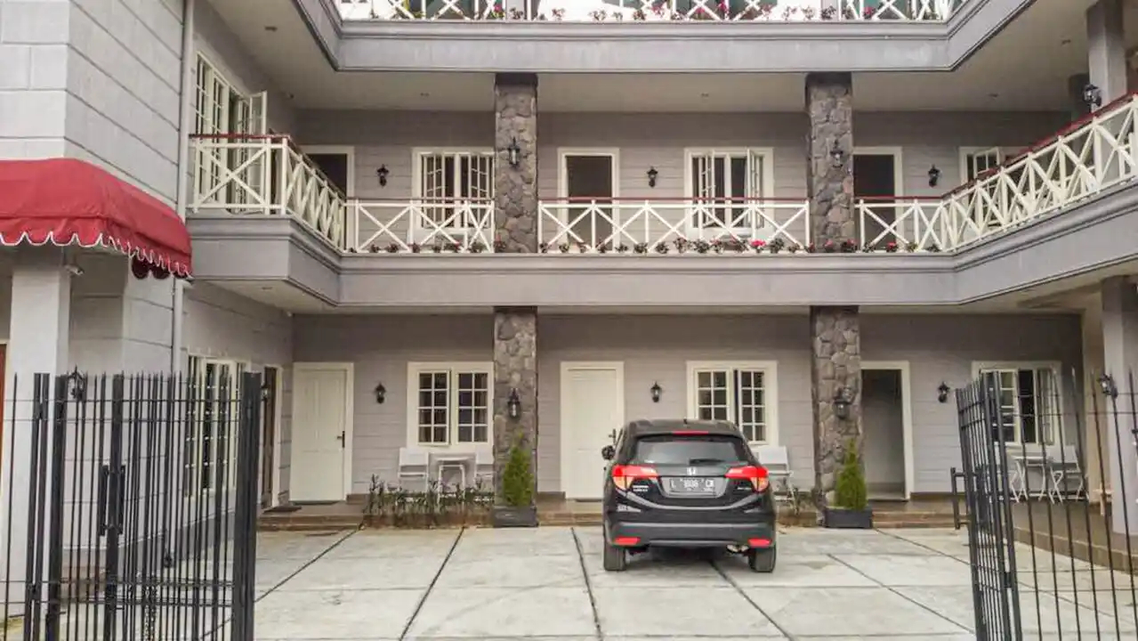 Exterior & Views 3, Two Bedroom Villa in Batu City at Rosetta, Malang