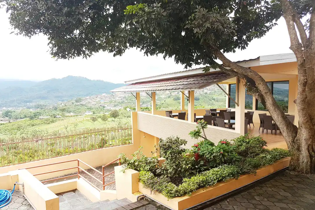 Others 2, Parama Guest House, Malang