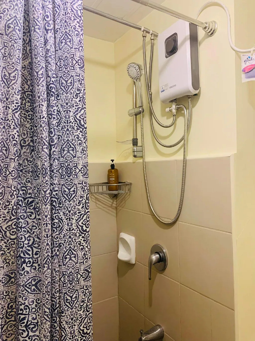 Bathroom 2, Tagaytay Serin East Studio w/Balcony WIFI/Netflix, Tagaytay City