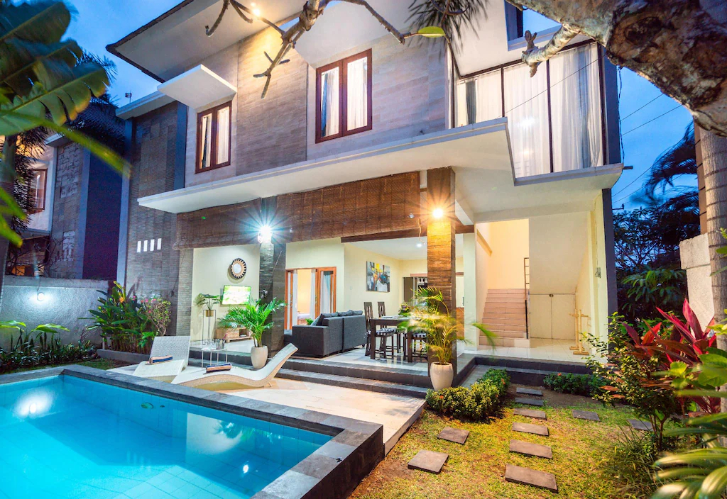 Sport & Beauty 4, Homey 3BR Pool Villa in Legian , Badung