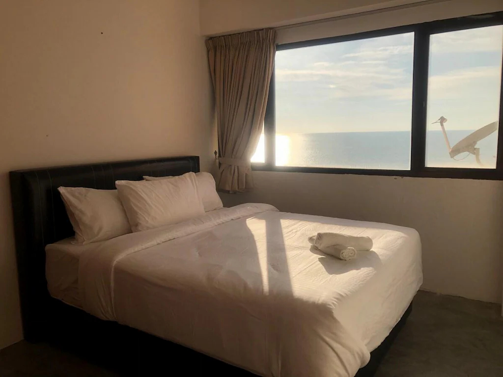 Bedroom 4, Seaview 2BR Holiday Home in Batu Ferringhi, Pulau Penang