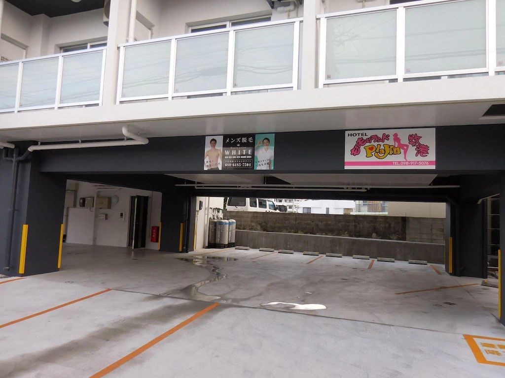 Public Area 4, Mr.KINJO in URASOE, Urasoe