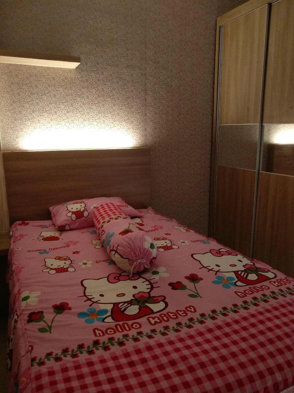 Bedroom 5, Aphrodite at Bale Hinggil Apartment , Surabaya
