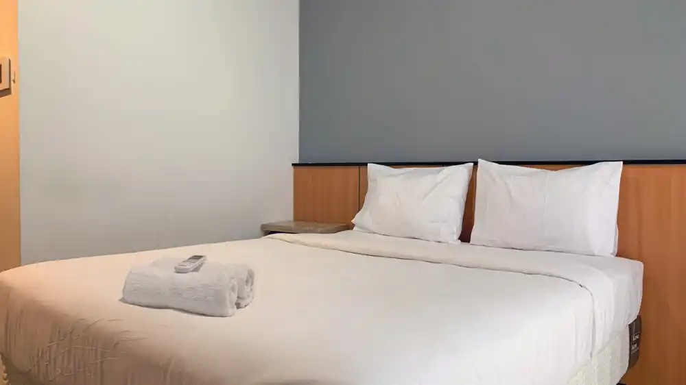 Bedroom 2, Minimalist And Comfort Studio At West Vista Apartment, West Jakarta