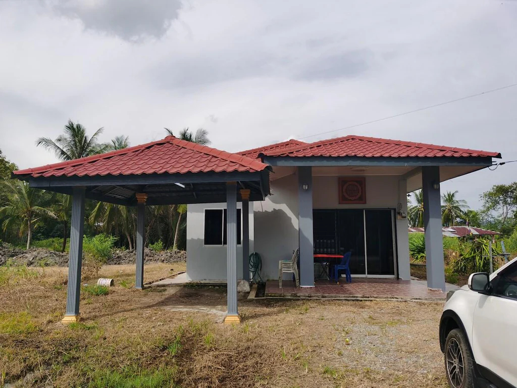 By The River Homestay : Comfort Within Nature, Perlis