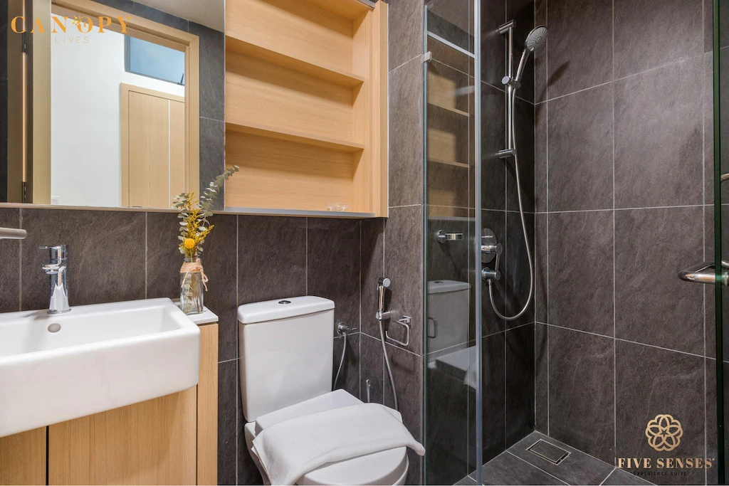 Bathroom 3, Chowkit / Putra WTC Apartments, Kuala Lumpur
