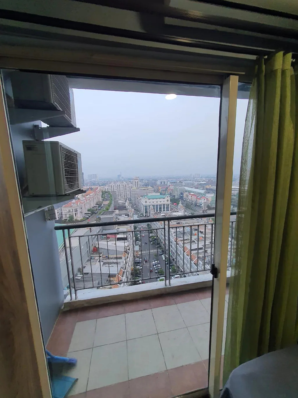 Others 5, People's choice shopping mall apartment moi, Jakarta Utara