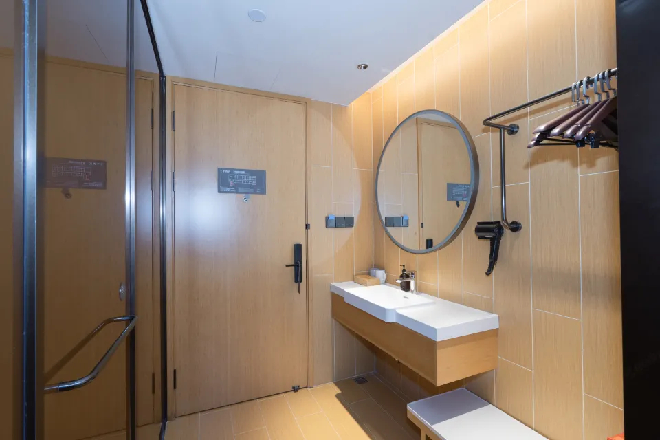 Bathroom 5, JI Hotel (Shenzhen Shawei Subway Station), Shenzhen