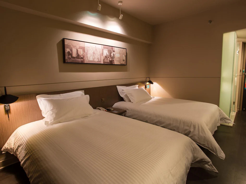 Bedroom 4, Jinjiang Inn Select (Shanghai Pudong Airport), Shanghai