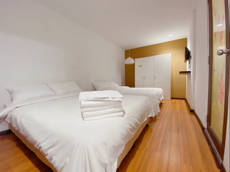 Bedroom 5, SEAVIEW BUSINESS INN, Bintulu