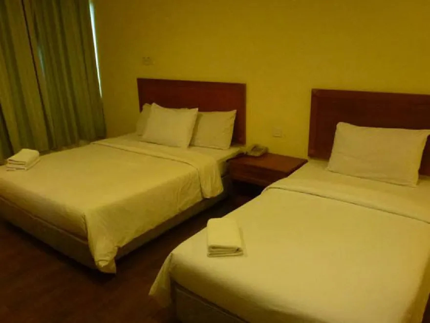 Bedroom 3, King Ing Hotel, Mukah