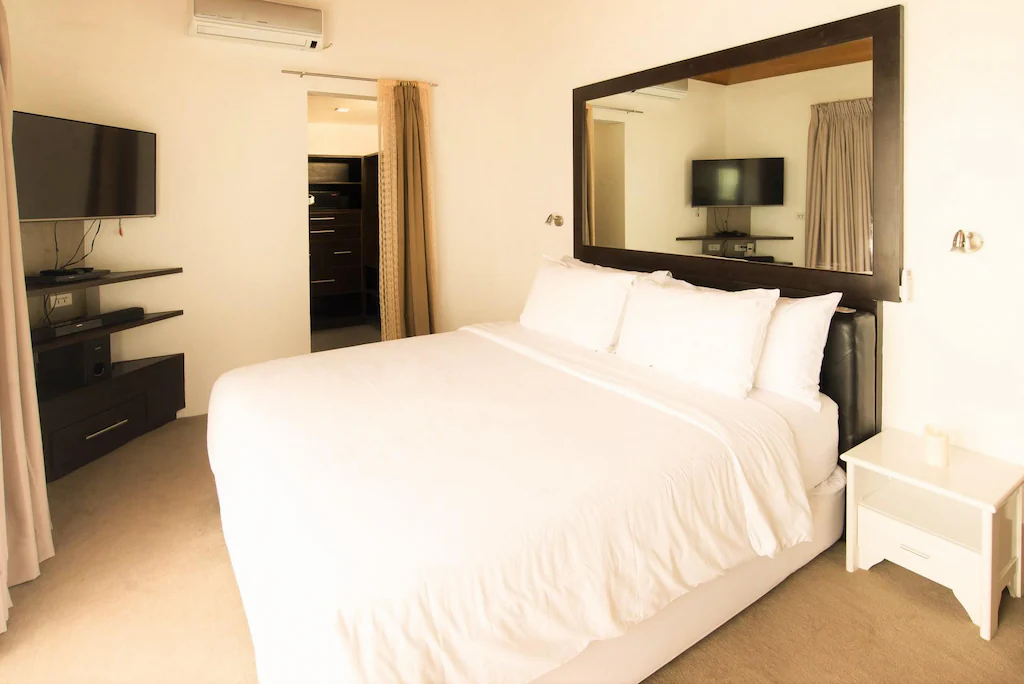 Bedroom 3, Lalaguna Villas Luxury Dive Resort & Spa, Puerto Galera