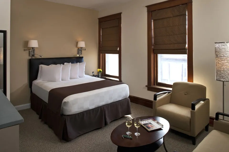 Bedroom 3, The Barlow Hotel, Columbia